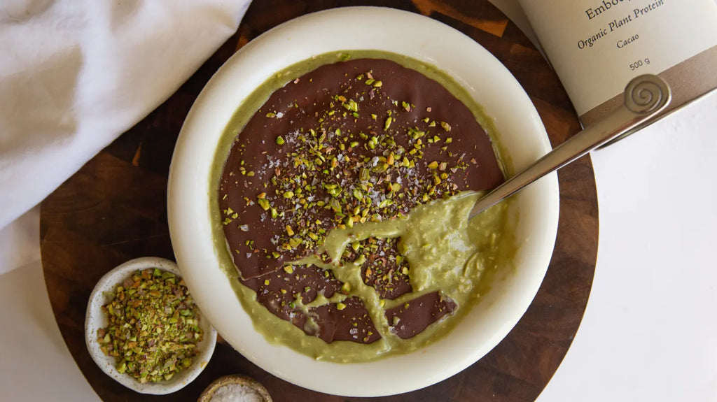 Dubai Chocolate Smoothie Bowl