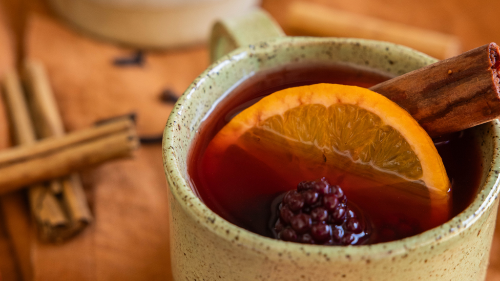Apple and Berry Mulled Cider